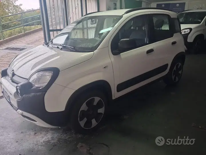Fiat Panda 2023 photo 2