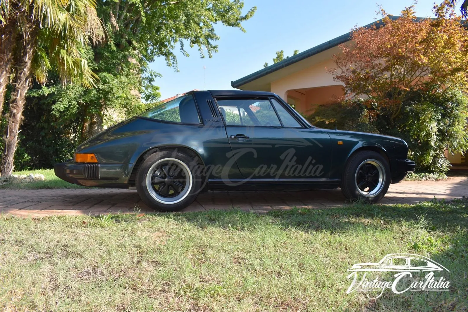 Porsche 911 1983 photo 3