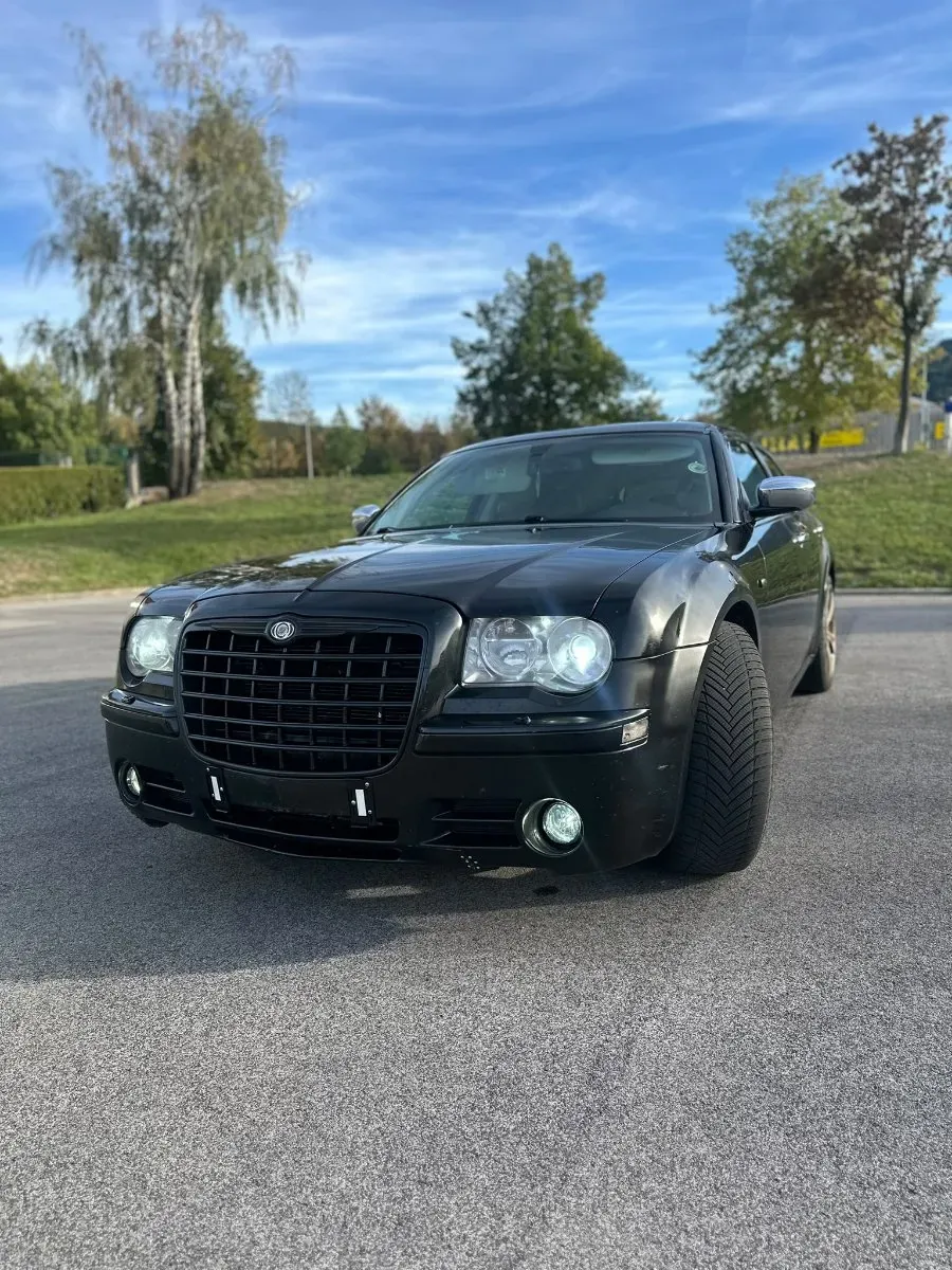 Chrysler 300 C 2009 photo 3