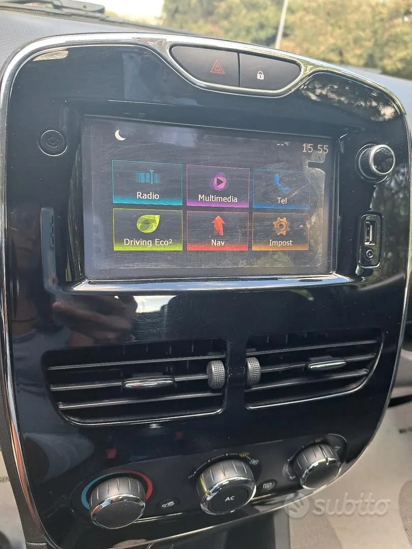 Renault Clio 2013 photo 3