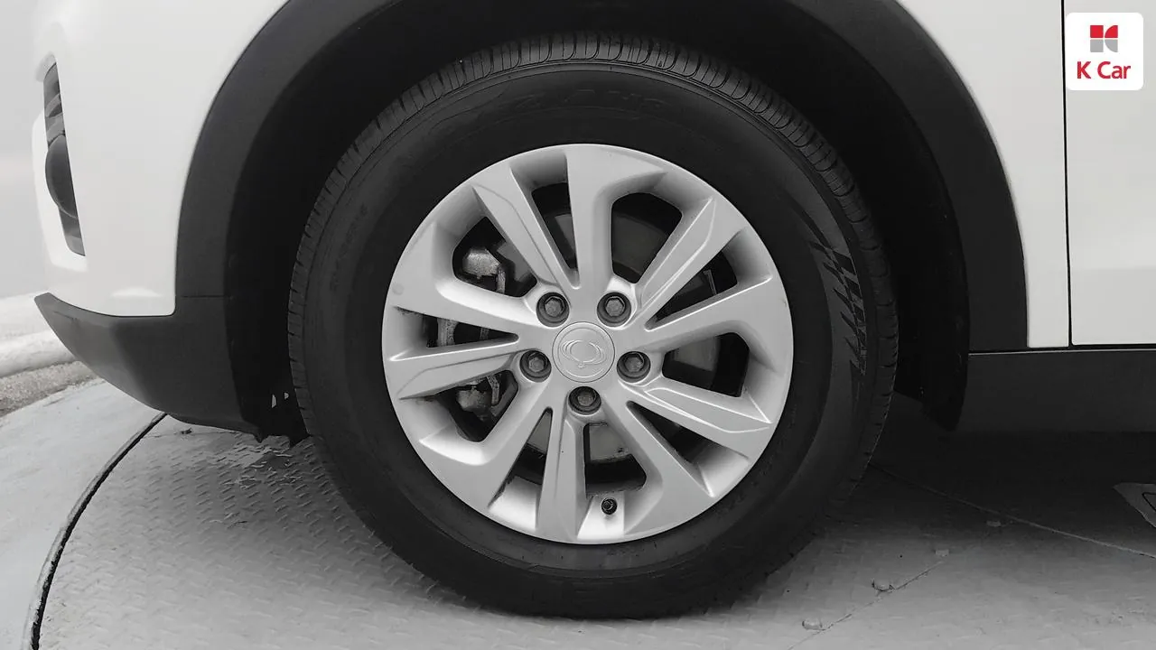 KG Mobility Tivoli 2020 photo 5