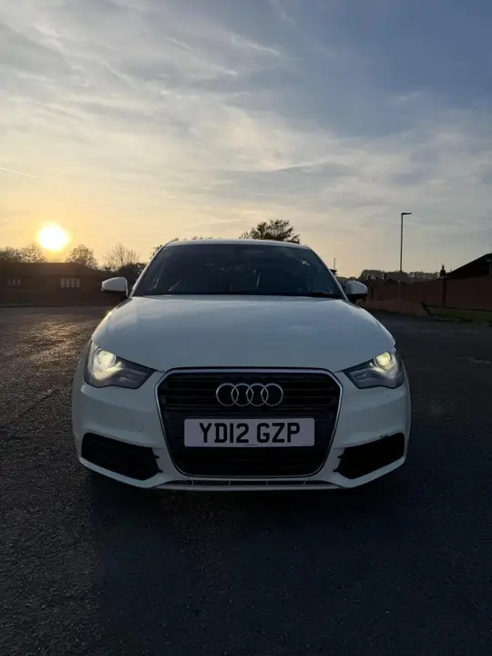 Audi A1 2012 photo 2