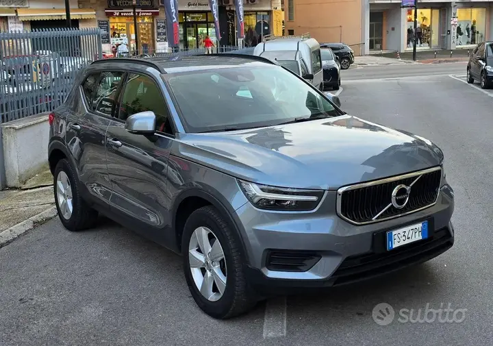 Volvo Xc40 2019 photo 2