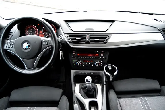 BMW X1 2011 photo 5