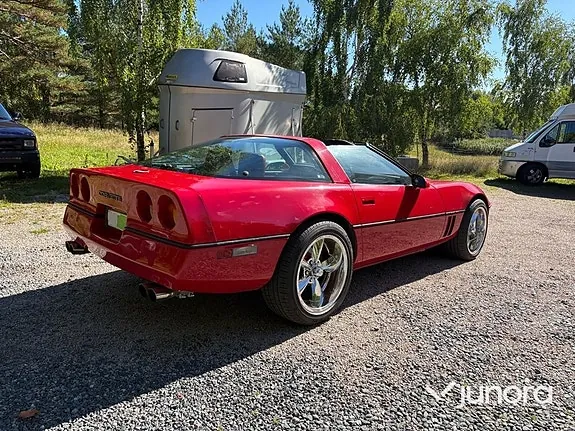 Chevrolet Corvette 1985 photo 5