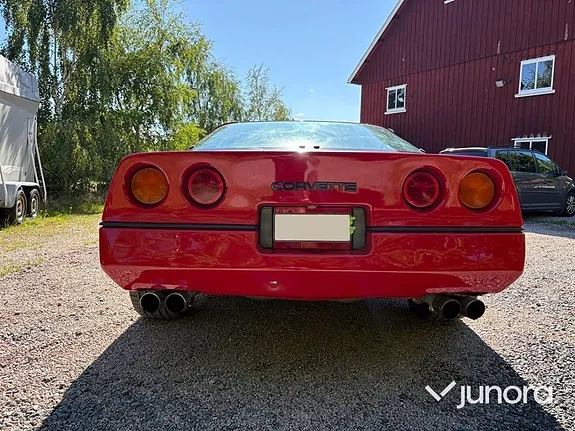 Chevrolet Corvette 1985 photo 4