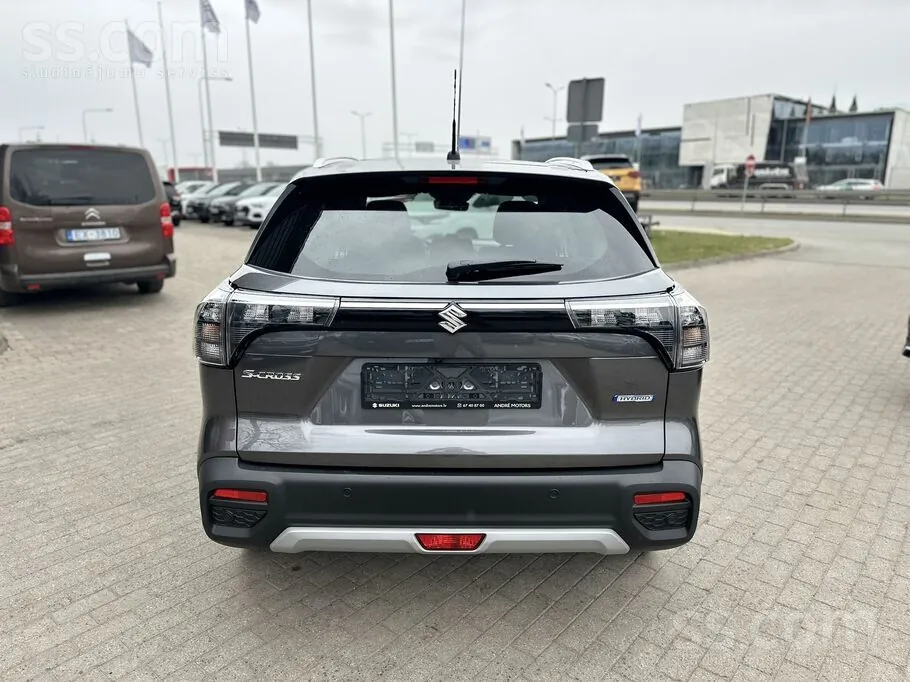 Suzuki S-Cross 2026 photo 5