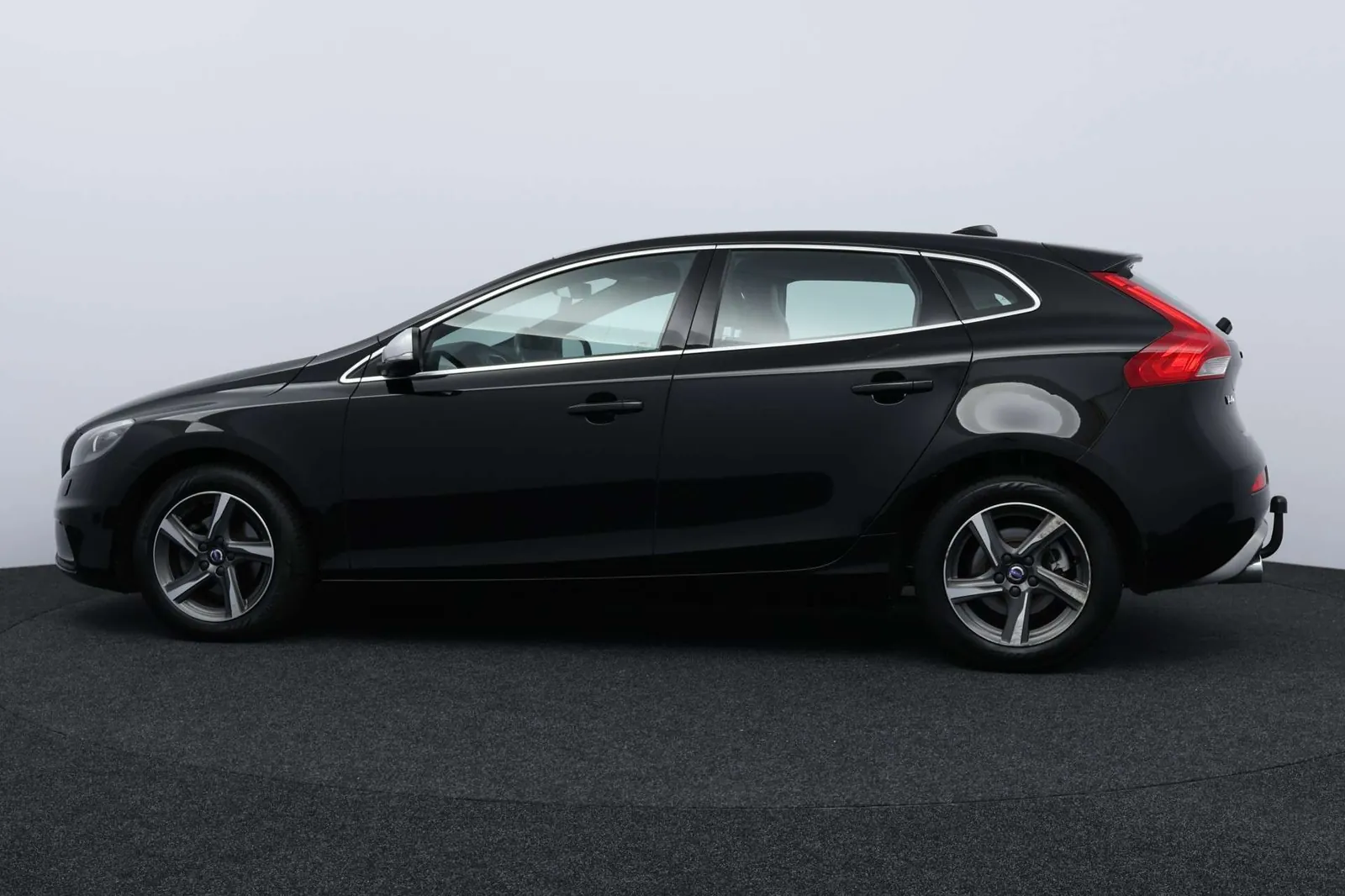 Volvo V40 2015 photo 5