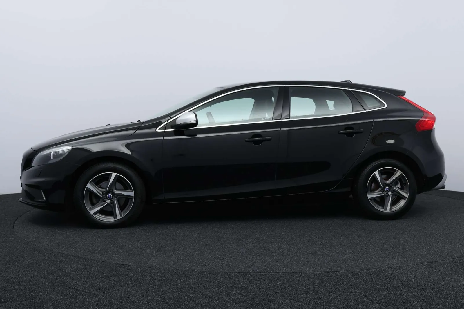 Volvo V40 2015 photo 4