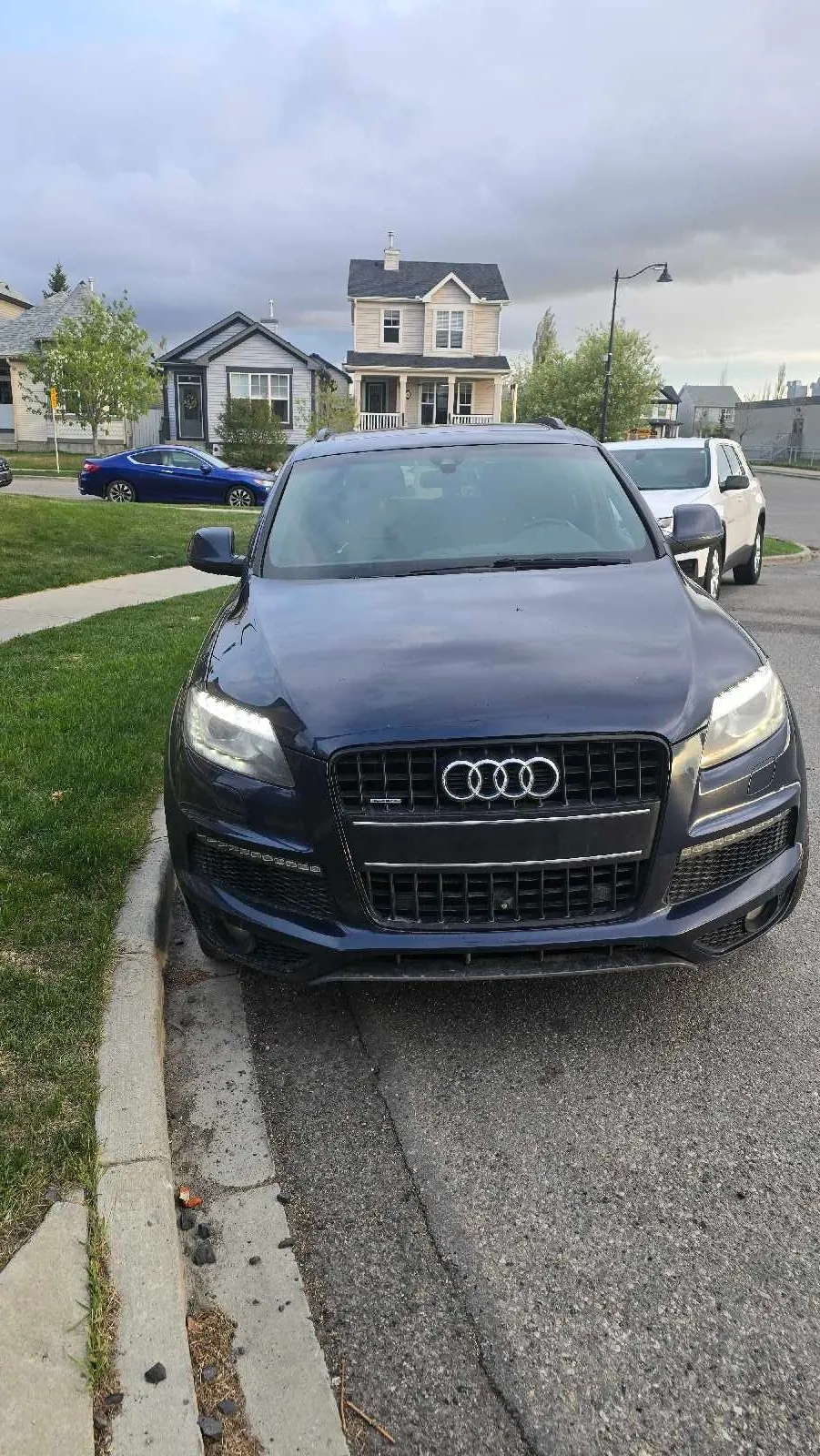 Audi Q7 2015 photo 2
