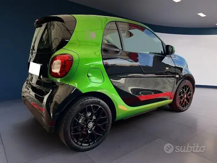 Smart Fortwo 2018 photo 4