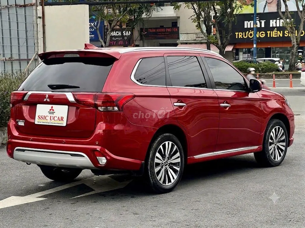 Mitsubishi Outlander 2022 photo 5