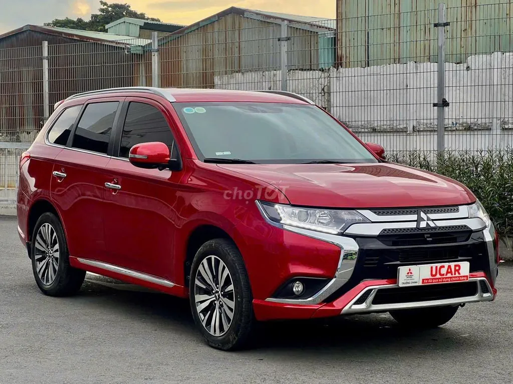 Mitsubishi Outlander 2022 photo 3