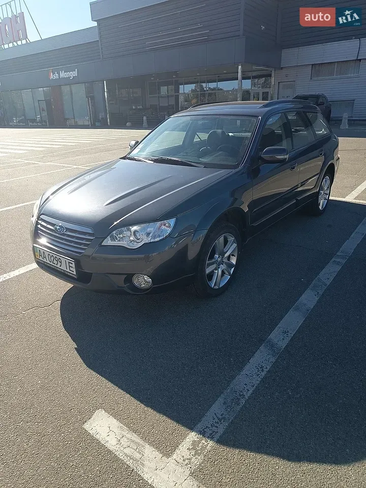 Subaru Outback 2008 photo 2