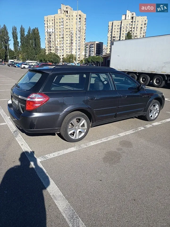 Subaru Outback 2008 photo 4