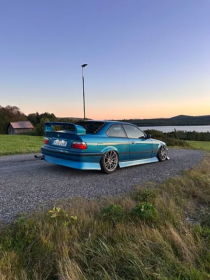 BMW 325I 1992 photo 2