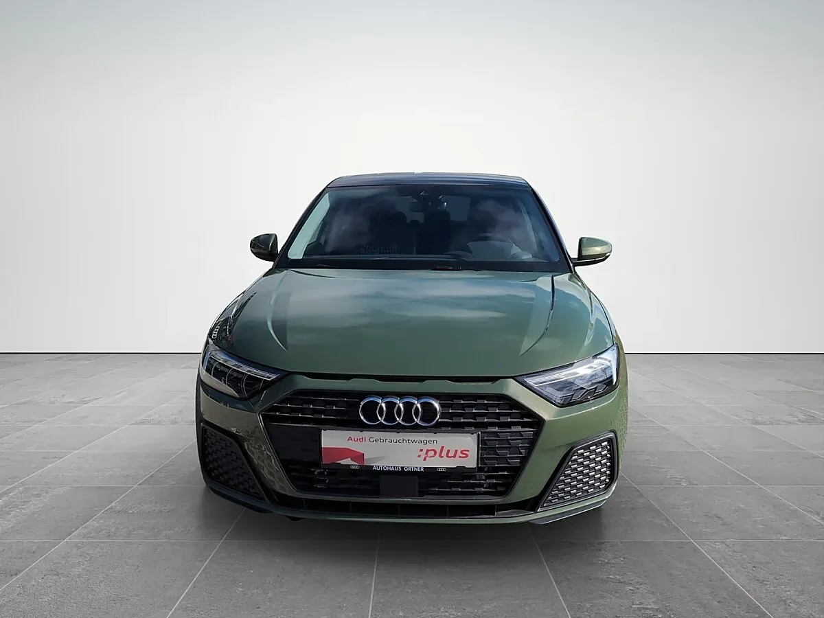Audi A1 2026 photo 2