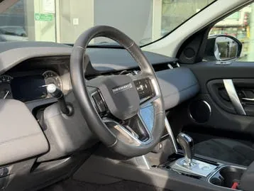 Land Rover Discovery Sport 2021 photo 3