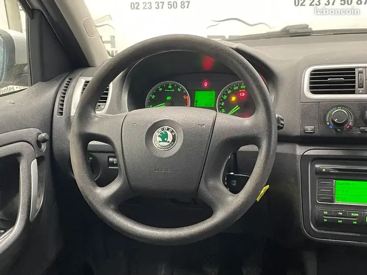 Skoda Roomster 2008 photo 4