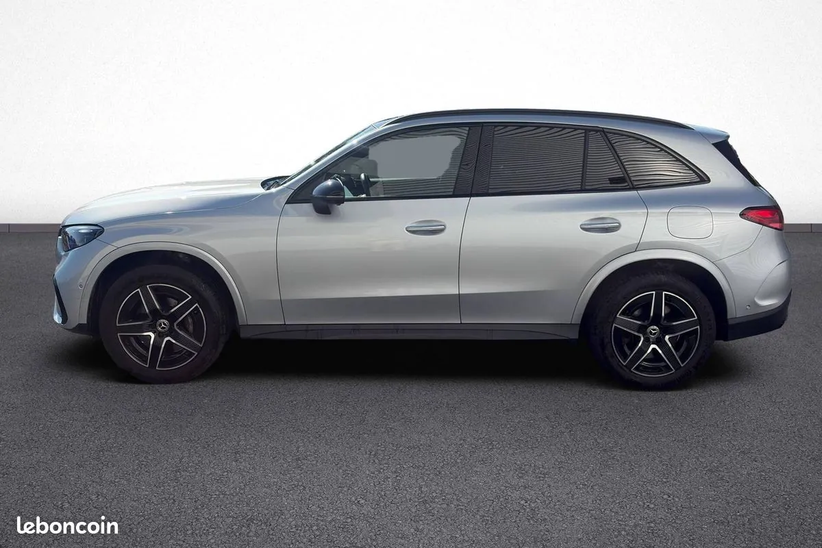 Mercedes-Benz Glc 300 2024 photo 3