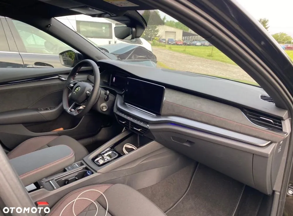 Skoda Octavia 2022 photo 2