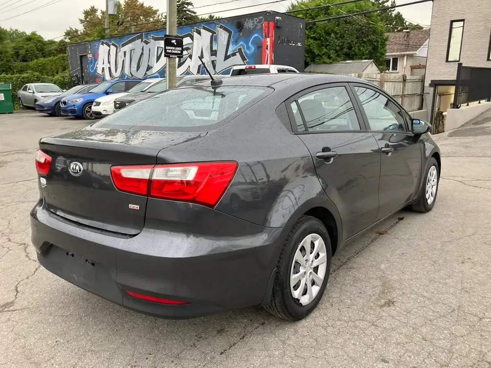 Kia Rio 2015 photo 2