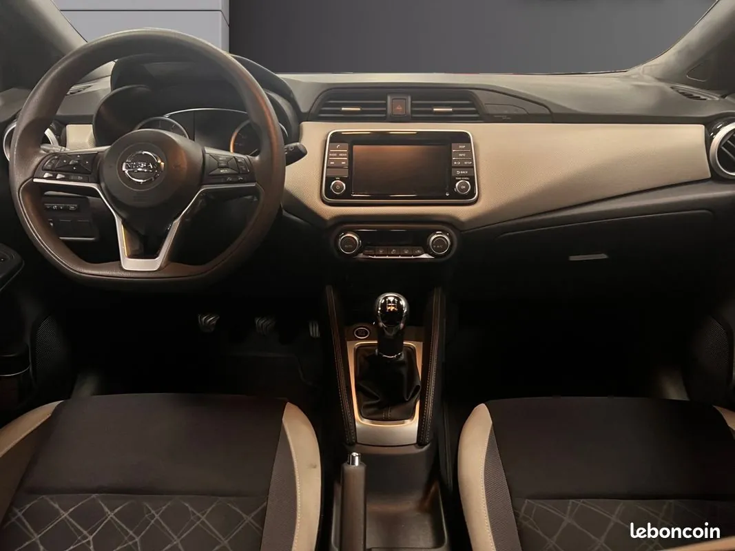 Nissan Micra 2018 photo 2