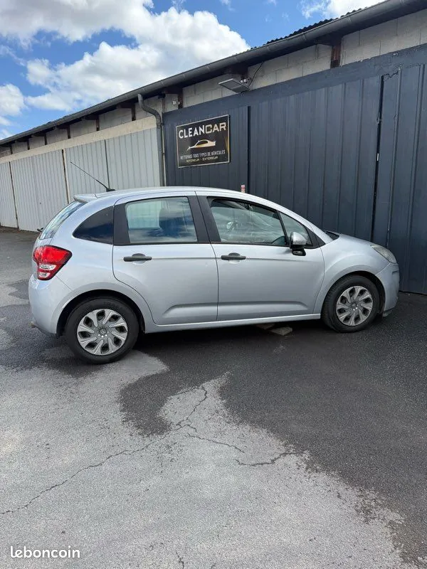 Citroen C3 2012 photo 2