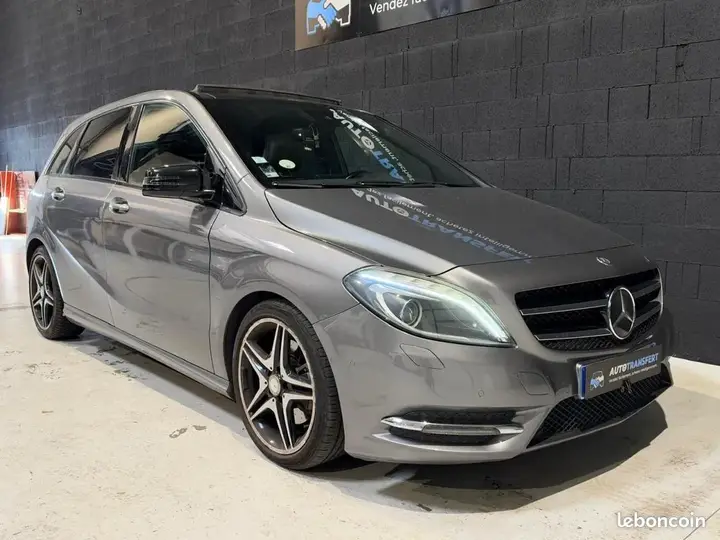 Mercedes-Benz B-Class 2013 photo 3