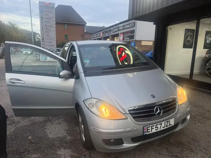 Mercedes-Benz A-Class 2007 photo 2