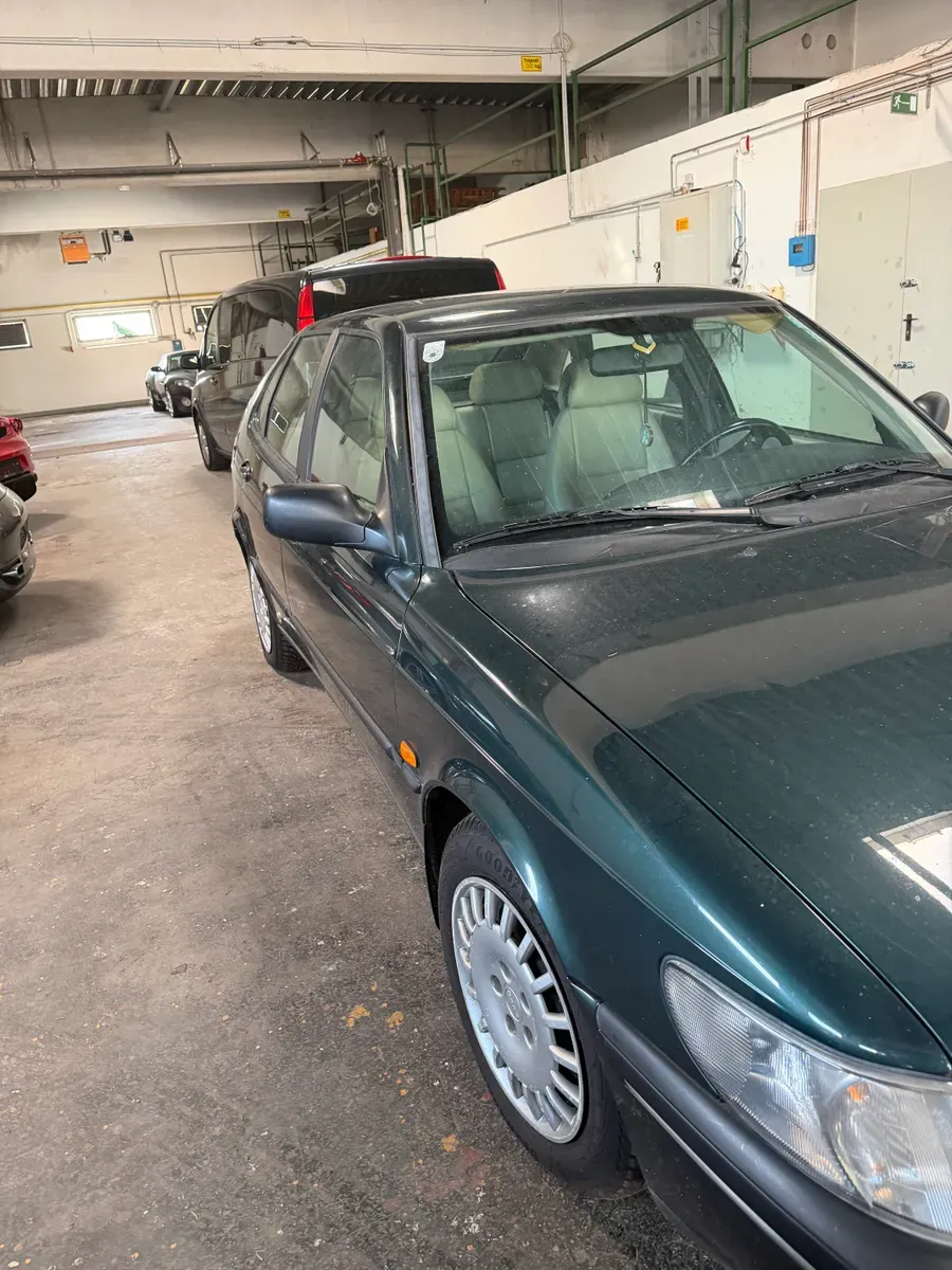 Saab 900 1996 photo 3