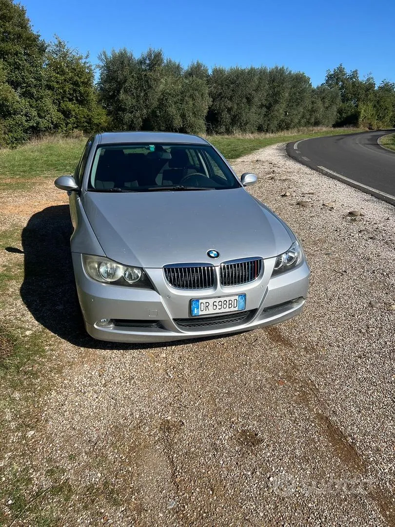 BMW 320D 2008 photo 4