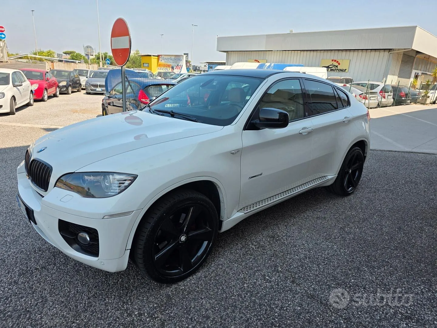 BMW X6 2012 photo 2
