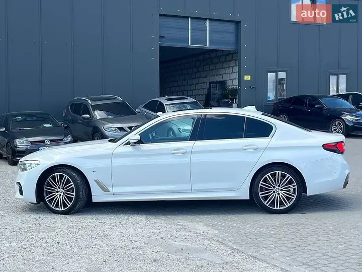 BMW 5 Series 2020 photo 4