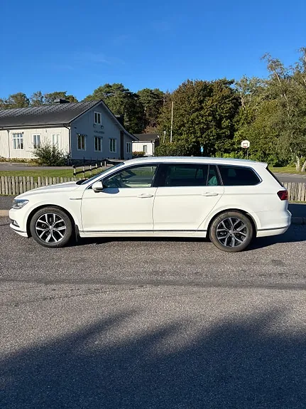 Volkswagen Passat 2015 photo 2