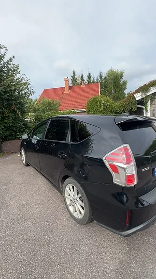 Toyota Prius 2015 photo 3