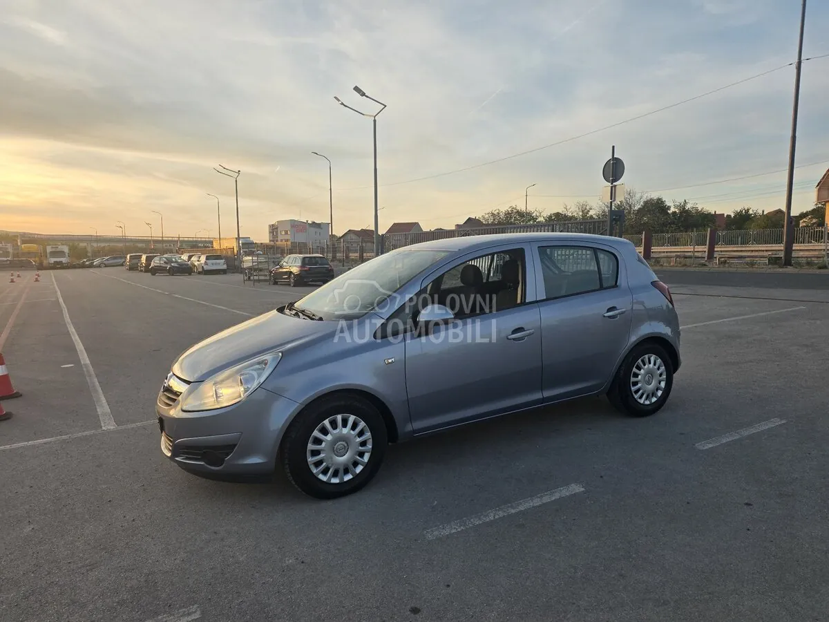 Opel Corsa D 2009 photo 2