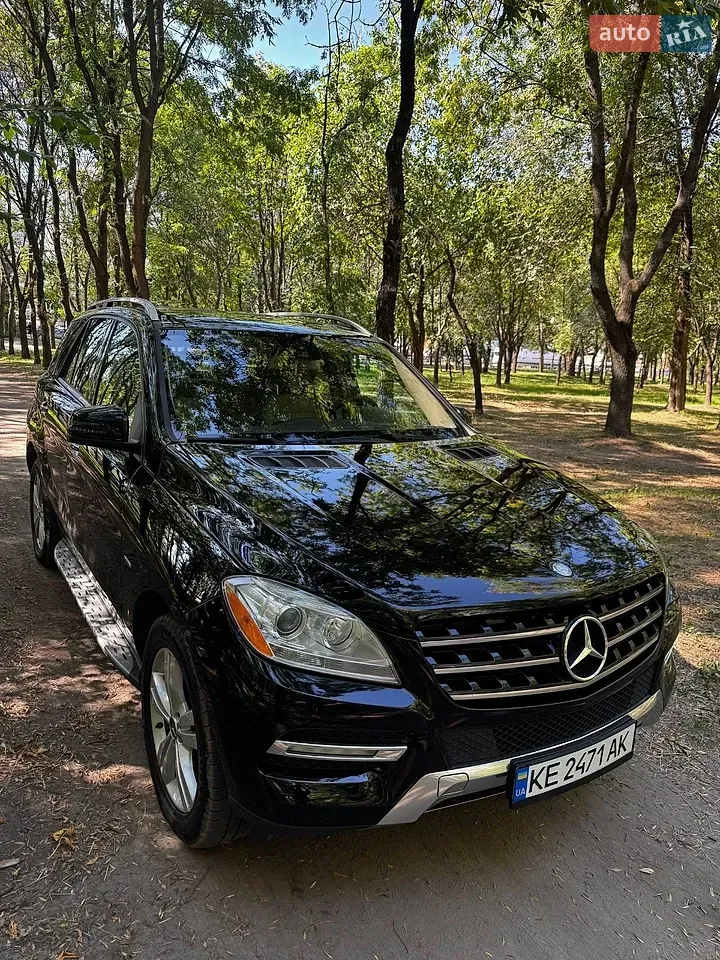 Mercedes-Benz M-Class 2012 photo 4
