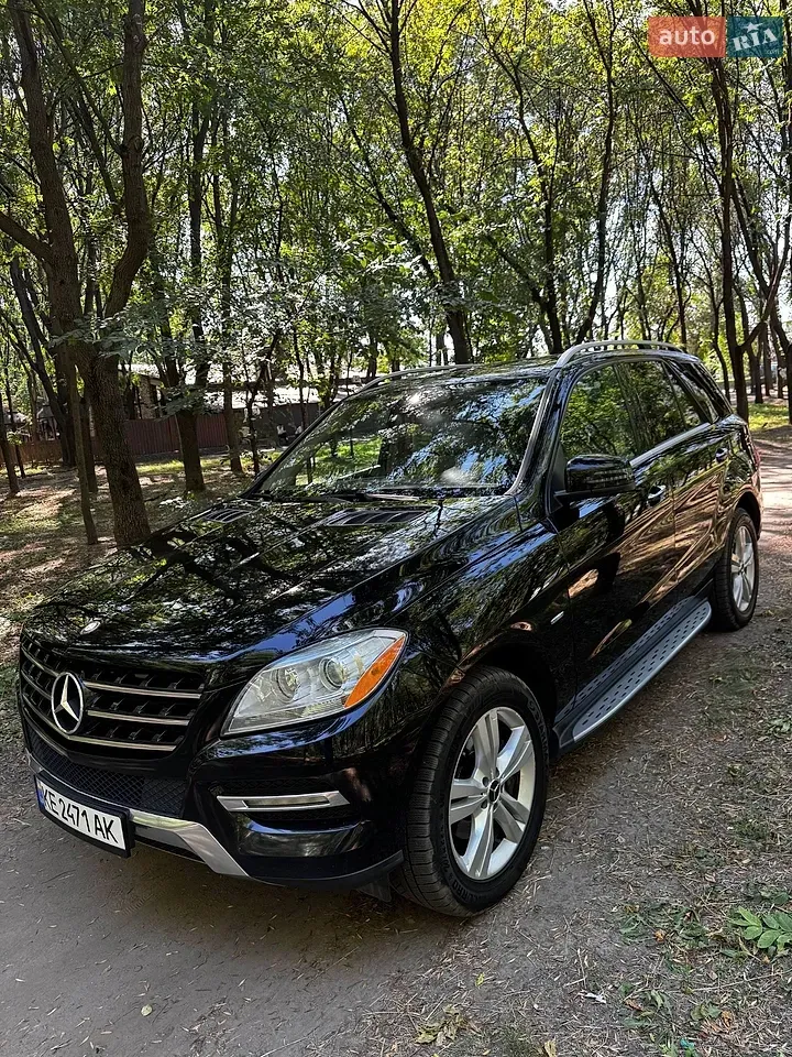 Mercedes-Benz M-Class 2012 photo 5