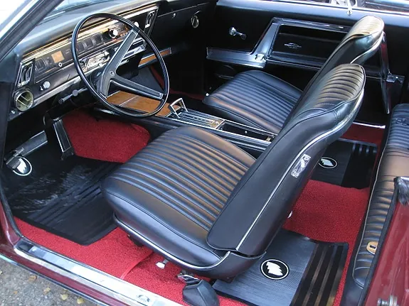 Buick Riviera 1967 photo 4