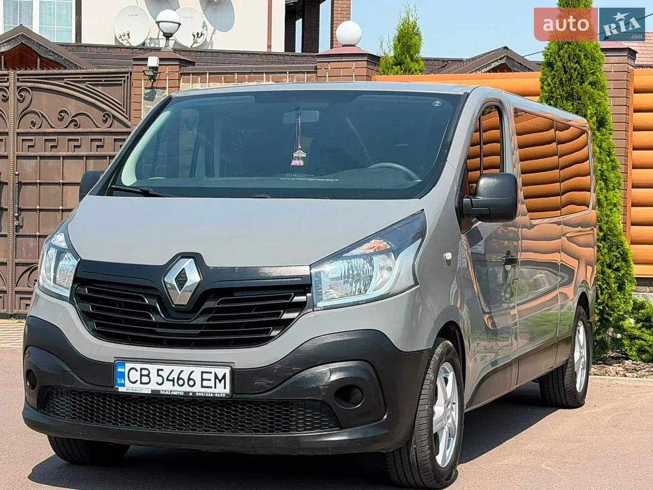 Renault Trafic 2017 photo 4