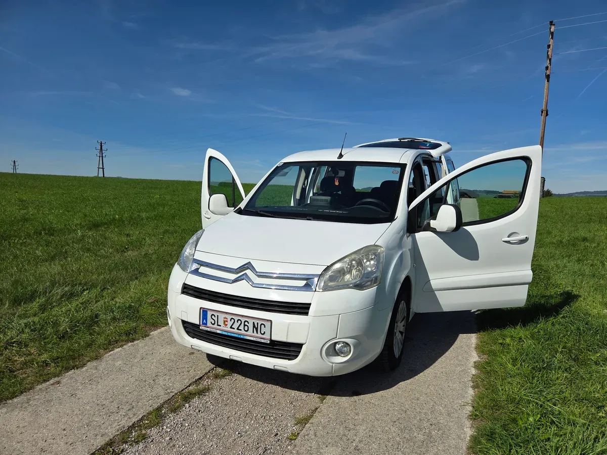 Citroen Berlingo 2010 photo 3