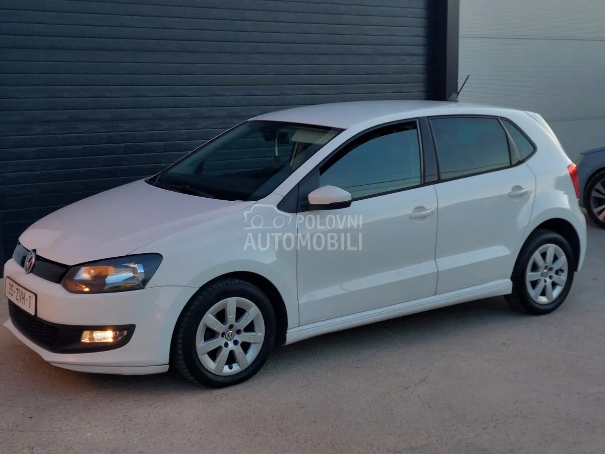 Volkswagen Polo 2013 photo 3