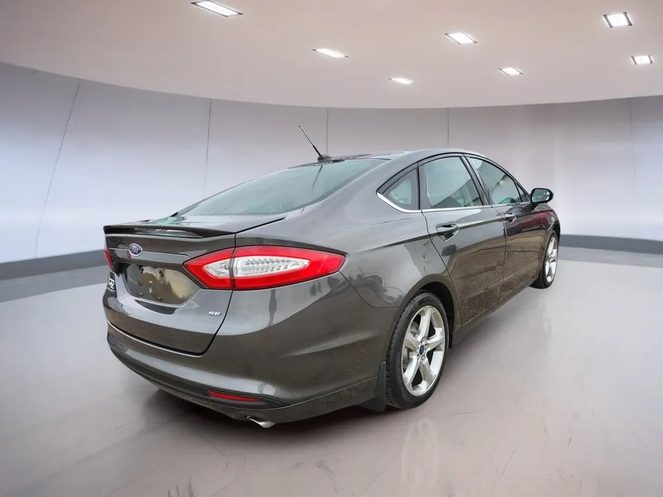 Ford Fusion 2016 photo 5