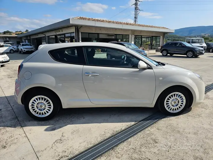Alfa Romeo Mito 2014 photo 4