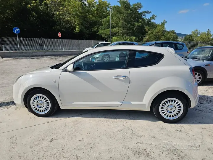 Alfa Romeo Mito 2014 photo 5