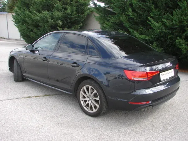 Audi A4 2018 photo 3