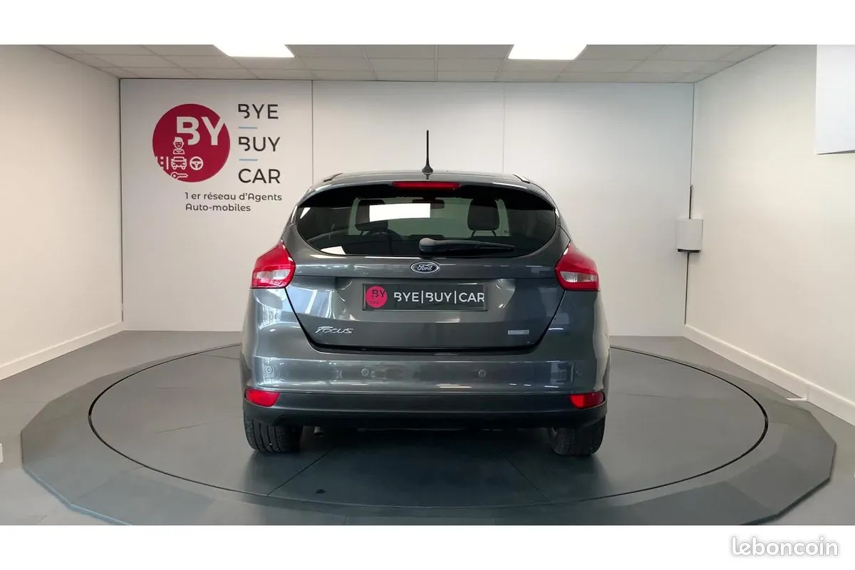 Ford Focus 2018 photo 4