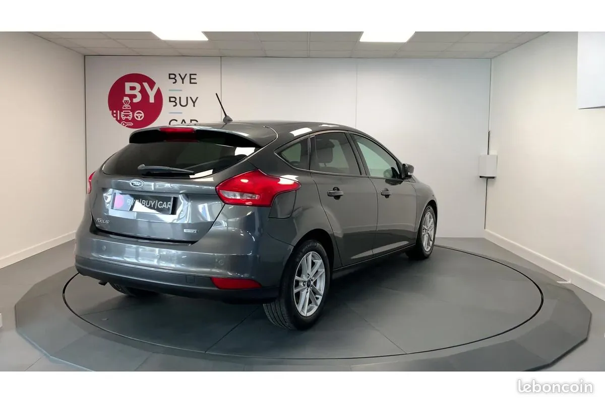 Ford Focus 2018 photo 5