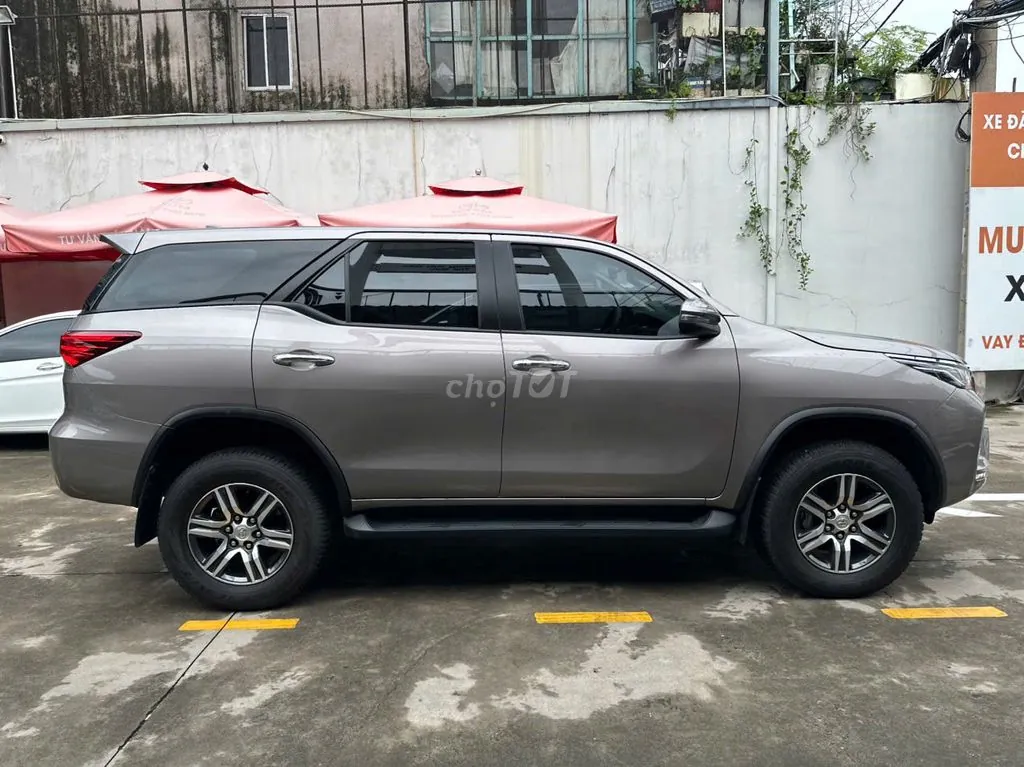Toyota Fortuner 2024 photo 5